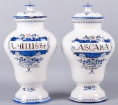 PAIR OF DELFT STYLE BLUE AND W