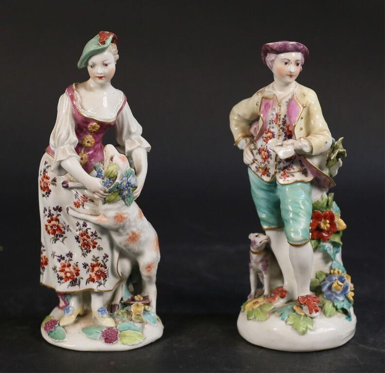 PAIR OF DERBY STYLE PORCELAIN