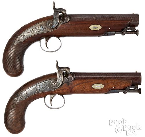 PAIR OF DURS EGG BACK ACTION