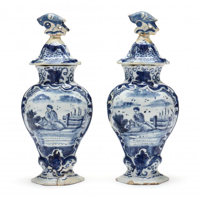 PAIR OF DUTCH DELFT BLUE AND