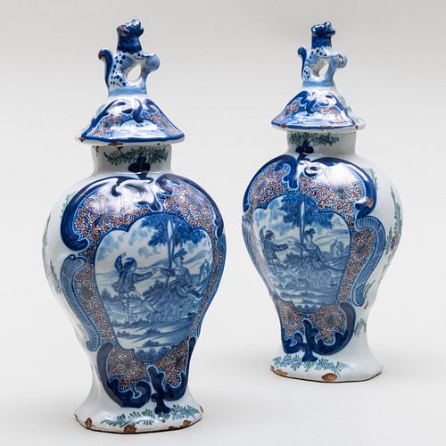 PAIR OF DUTCH DELFT POLYCHROME