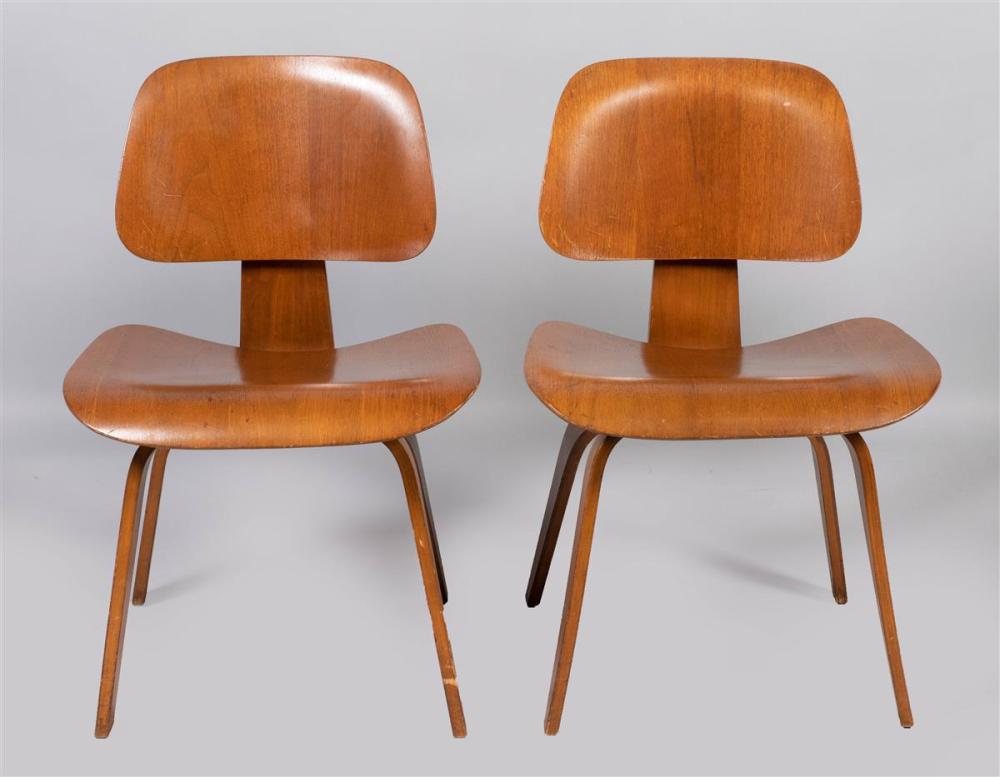 PAIR OF EAMES FOR HERMAN MILLER