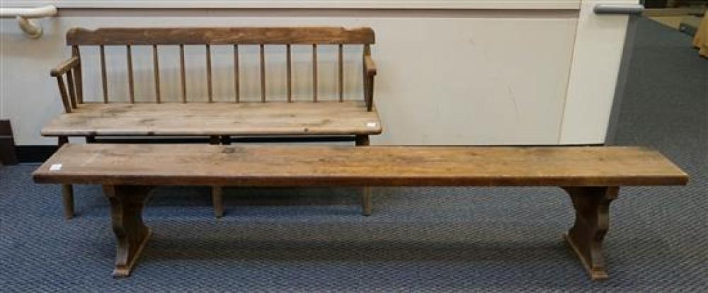 PAIR OF EARLY AMERICAN STYLE