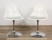 PAIR OF EERO SAARINEN STYLE TU