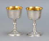 PAIR OF ELIZABETH II IRISH STE