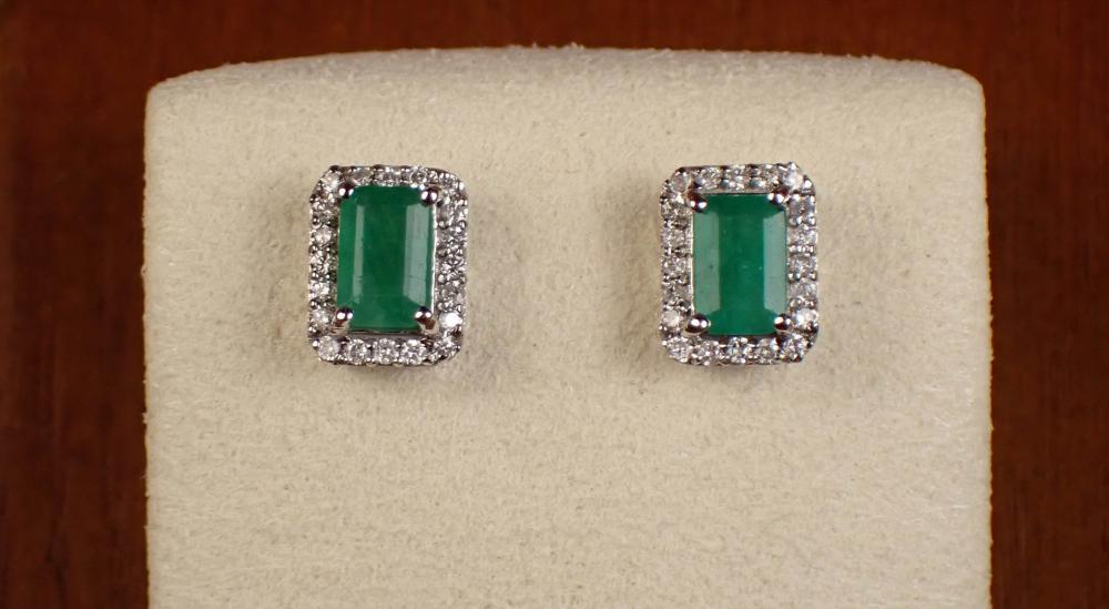 PAIR OF EMERALD AND DIAMOND STUD