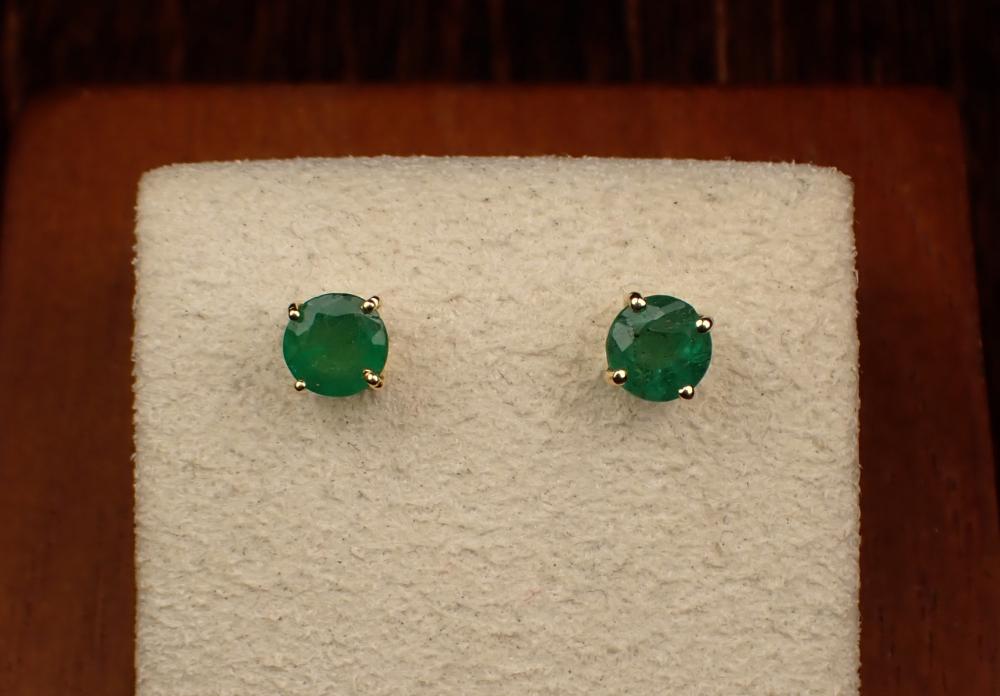 PAIR OF EMERALD AND FOURTEEN