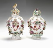 Pair of English painted 'frill