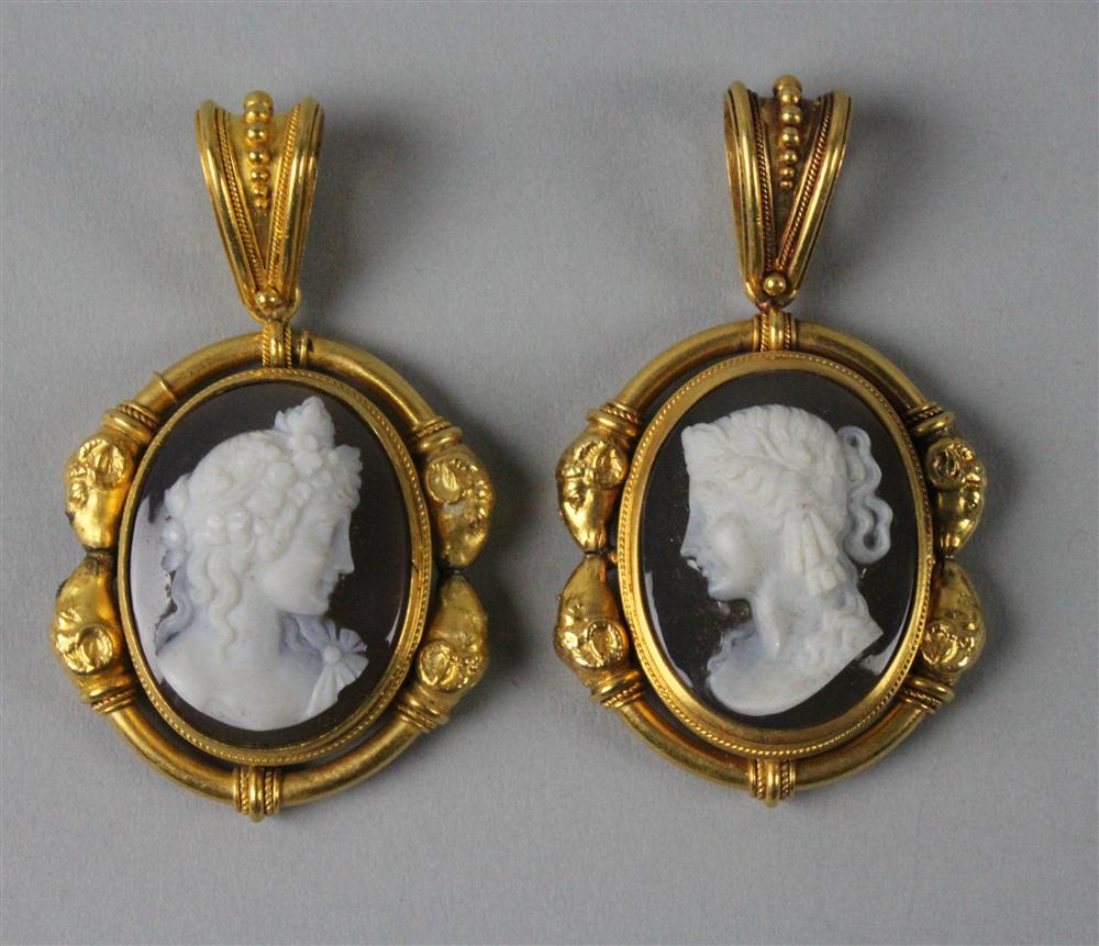 PAIR OF ETRUSCAN REVIVAL AGATE