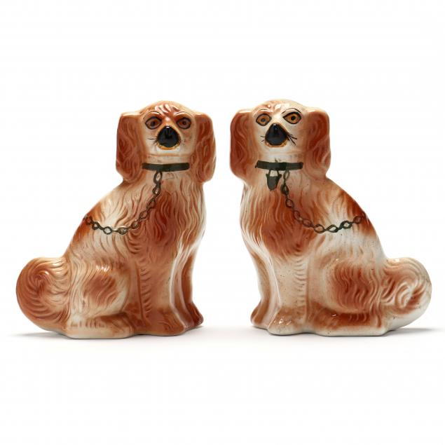 PAIR OF FACING BROWN