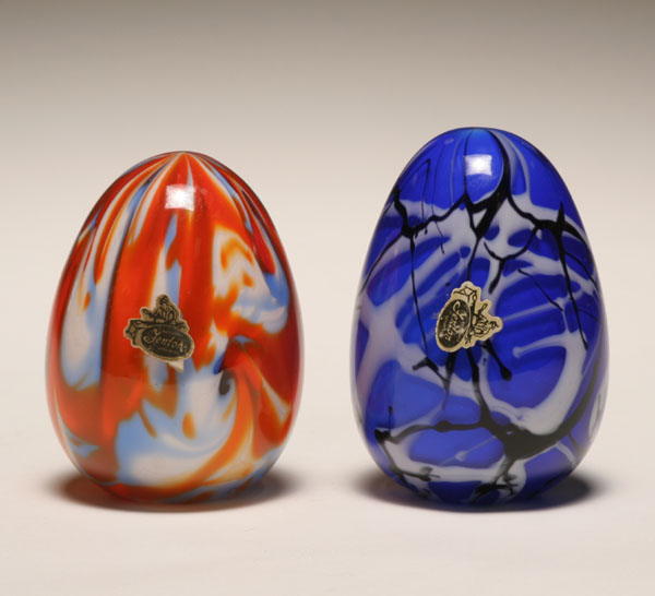 Pair of Fenton Robert Barber Eggs.