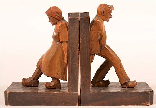 PAIR OF FIGURAL CARVED WOOD