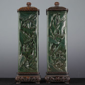 PAIR OF FINE CARVED SPINACH GR