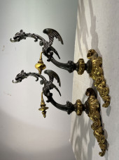 PAIR OF FINELY CAST WALL BRACK
