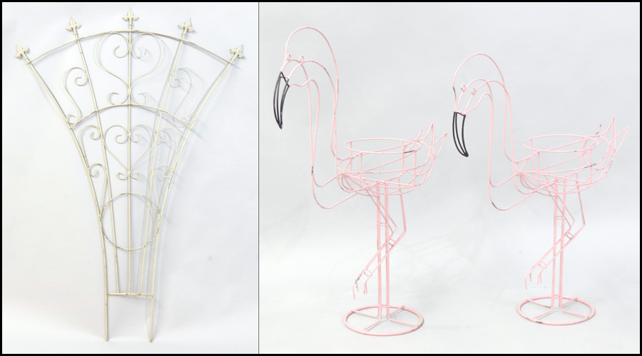PAIR OF FLAMINGO FORM WIRE