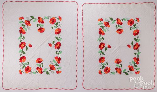PAIR OF FLORAL APPLIQUE