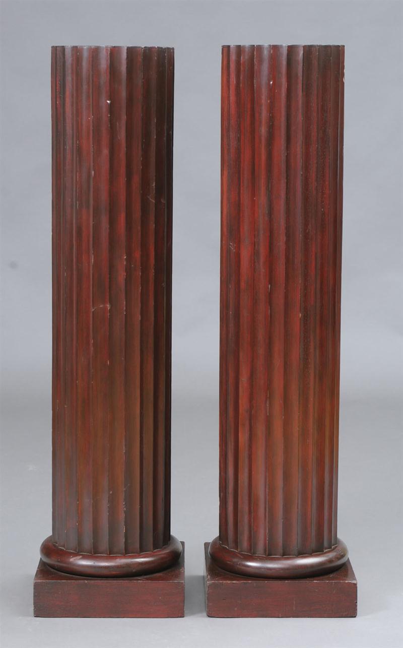 PAIR OF FLUTED MAHOGANY COLUMNS