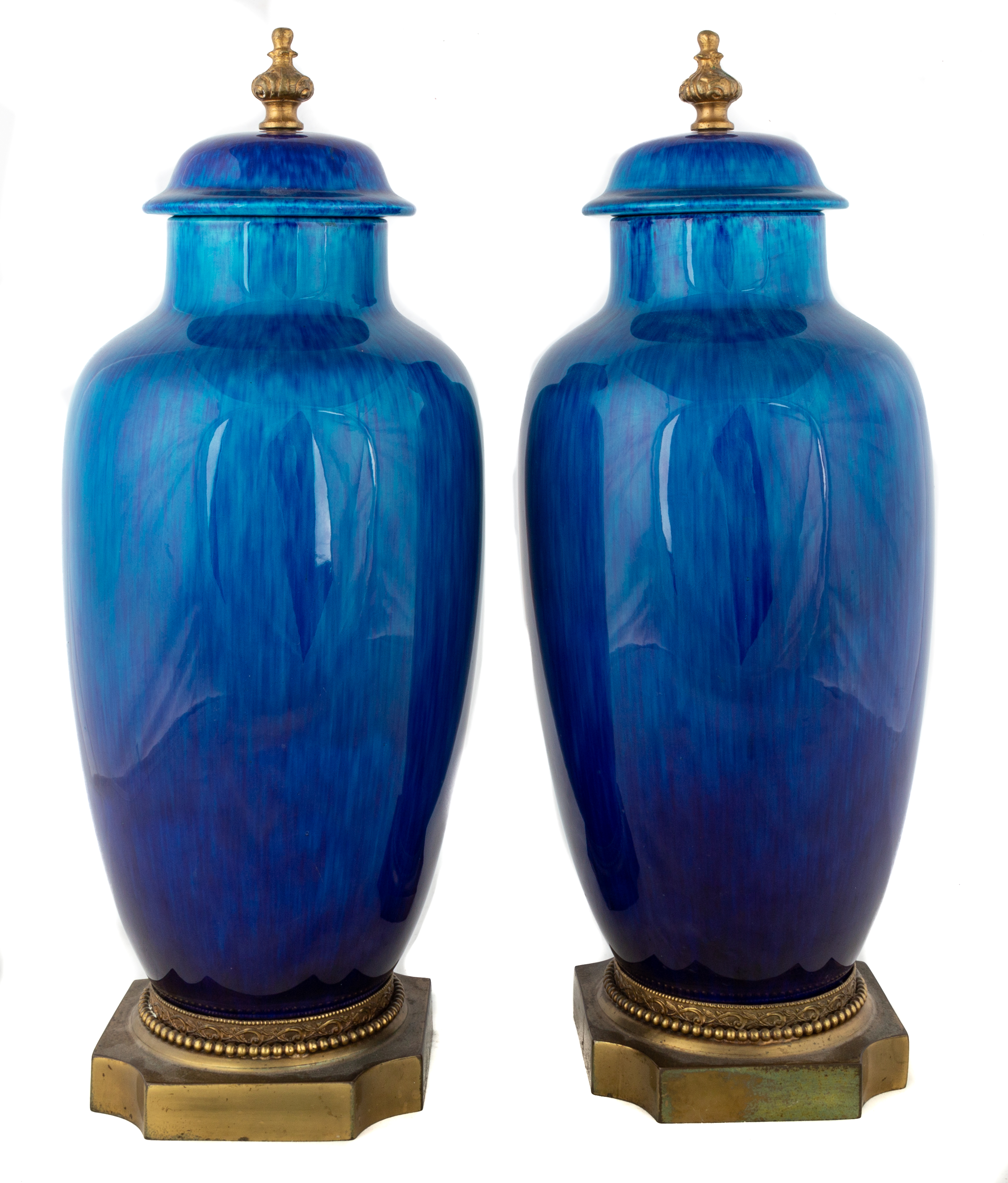 PAIR OF FRENCH SèVRES PORCELAIN