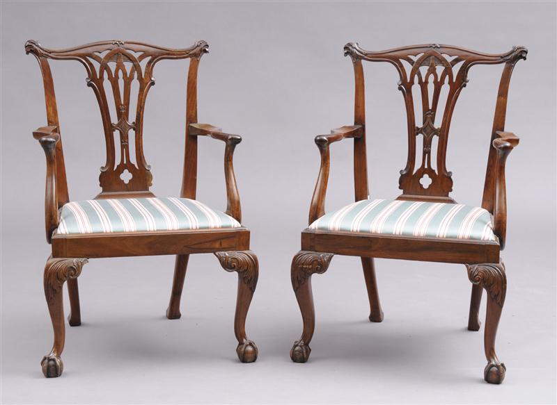 PAIR OF GEORGE III CARVED