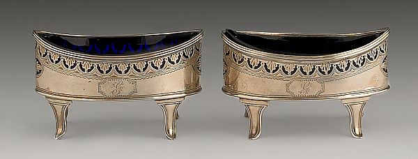 Pair of Georgian silver salts