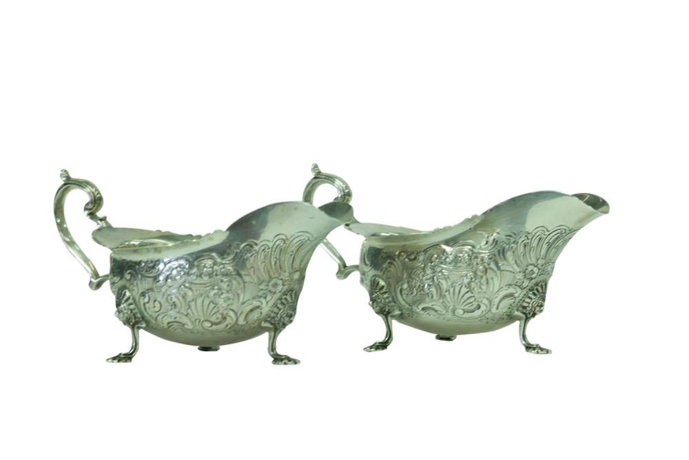 PAIR OF GEORGIAN SILVER SAUCE