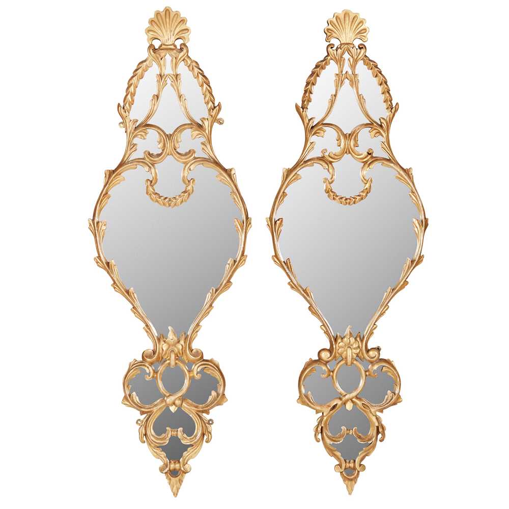 PAIR OF GEORGIAN STYLE GILTWOOD