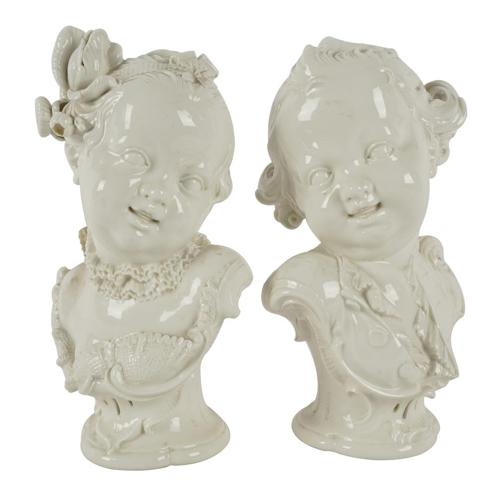 PAIR OF GERMAN PORCELAIN