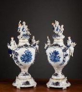 PAIR OF GERMAN PORCELAIN LIDDE