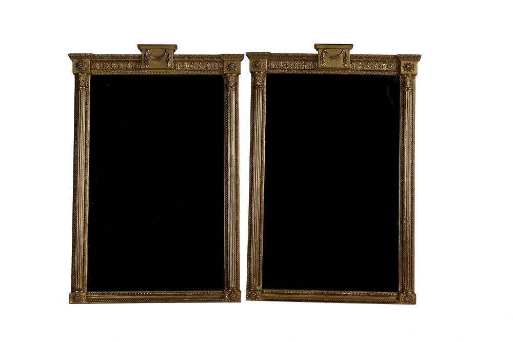 PAIR OF GILT WOOD NEOCLASSIC