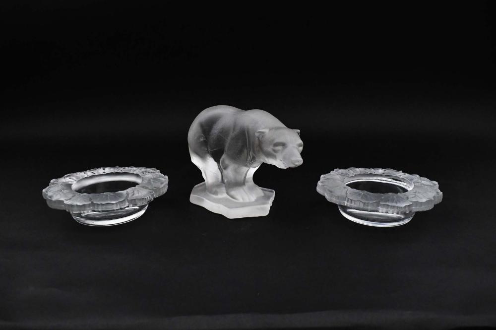 PAIR OF GLASS BOTTLE COASTERS AND A