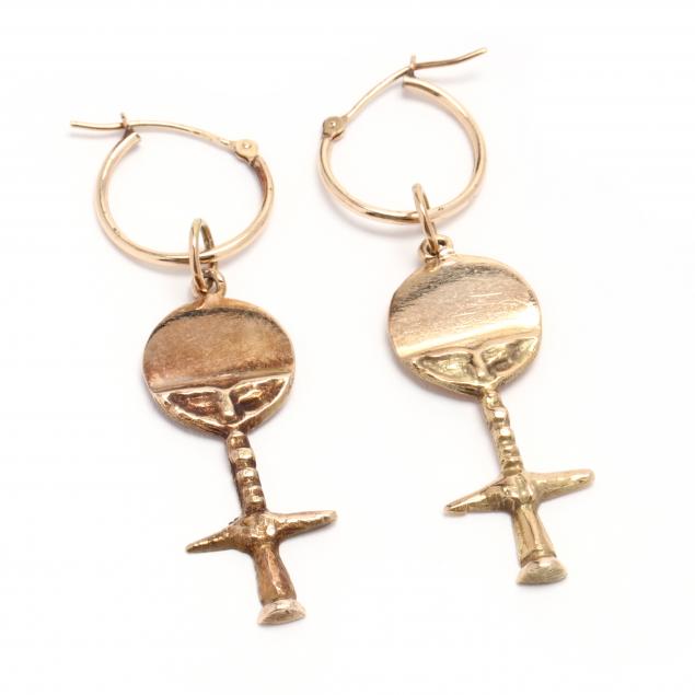 PAIR OF GOLD ASHANTI AKUA'BA