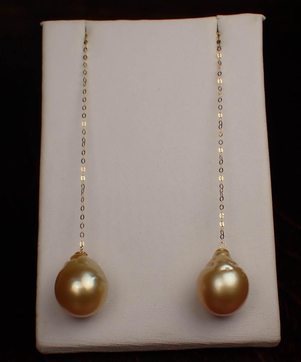 PAIR OF GOLDEN SOUTH SEA PEARL DROP