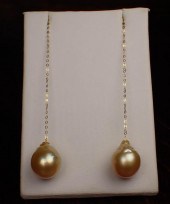PAIR OF GOLDEN SOUTH SEA PEARL