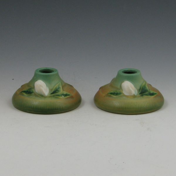 Pair of green Roseville Gardenia
