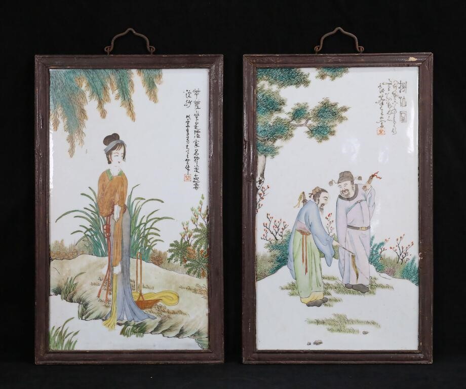 PAIR OF HAND PAINTED CHINESE