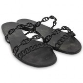 PAIR OF HERMES FLATSDESCRIPTIO
