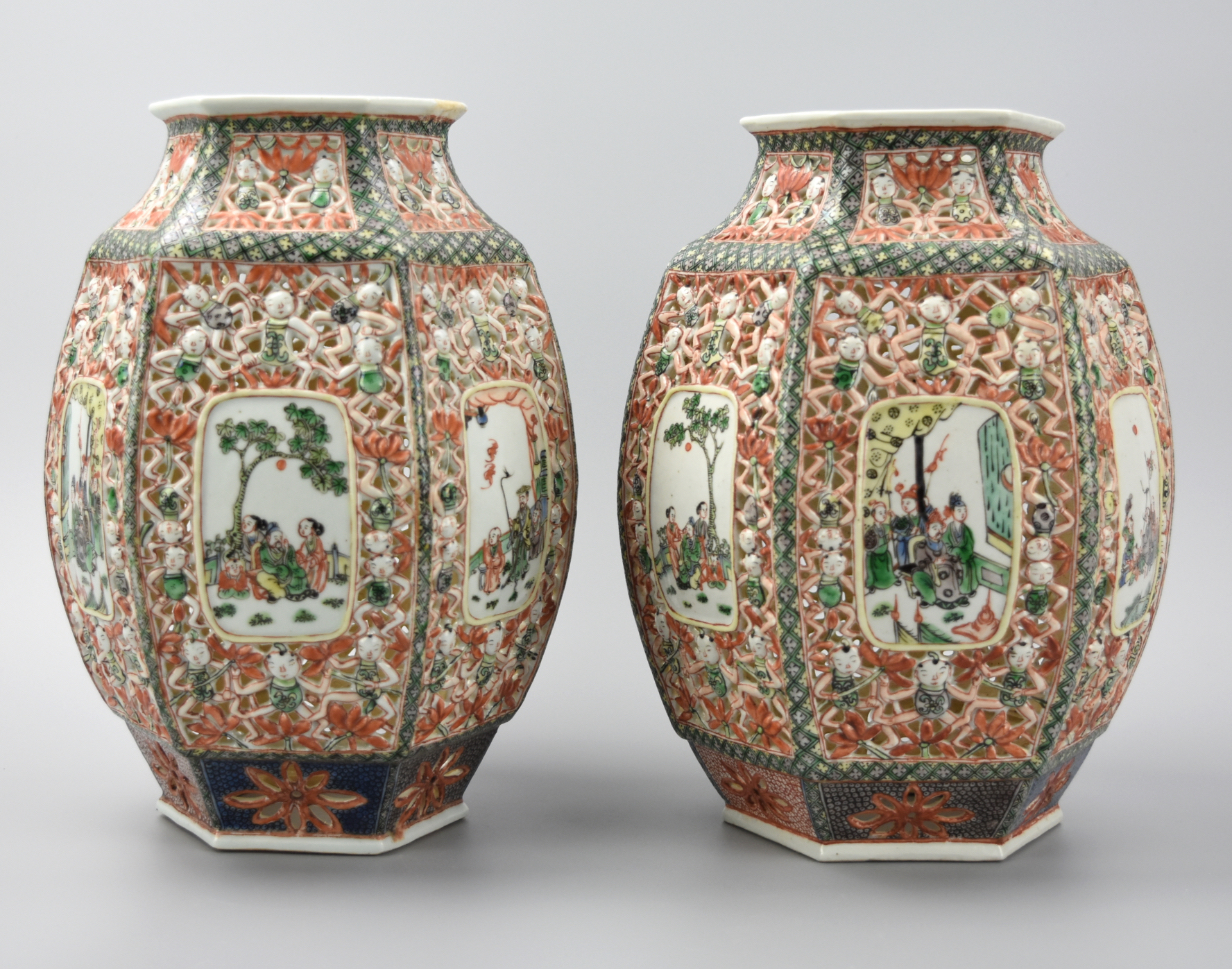 PAIR OF HEXAGONAL FAMILLE VERTE