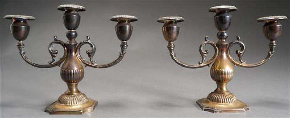 PAIR OF HOWARD GEORGIAN