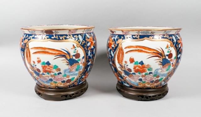 PAIR OF IMARI PORCELAIN FISH