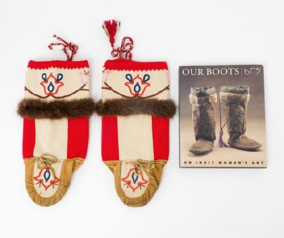 PAIR OF INUIT MUKLUKS & INUIT ART