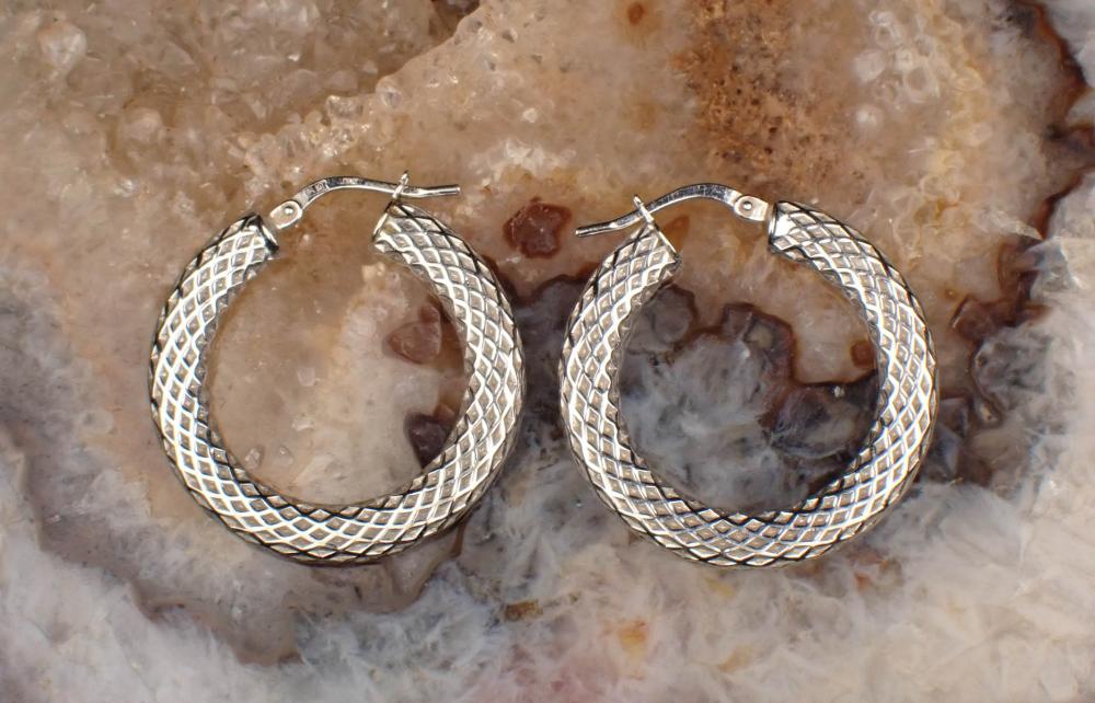 PAIR OF ITALIAN MADE FOURTEEN KARAT
