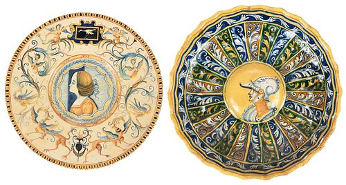 PAIR OF ITALIAN MAJOLICA DISHES19th