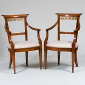 PAIR OF ITALIAN NEOCLASSICAL S