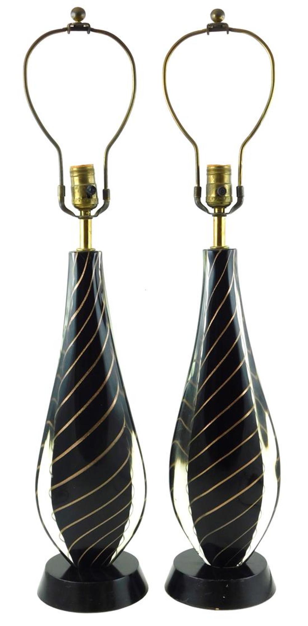 PAIR OF ITALIAN TABLE LAMPS WITH