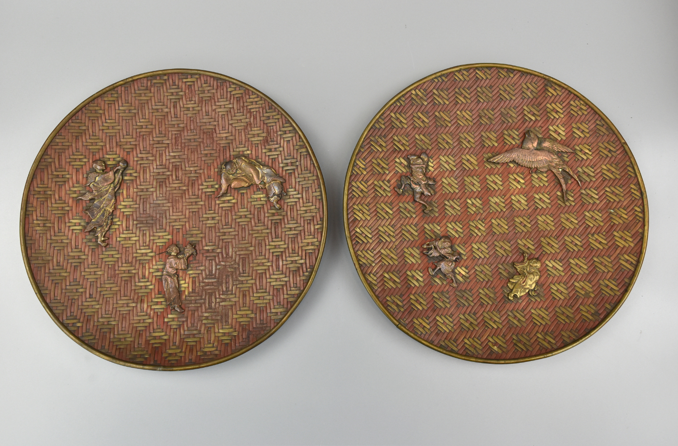 PAIR OF JAPANESE BRONZE PLATE W/