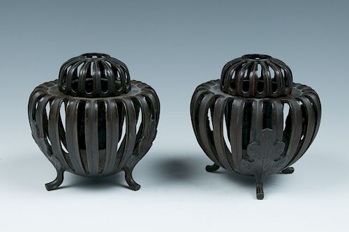 PAIR OF JAPANESE BRONZE TRIPOD