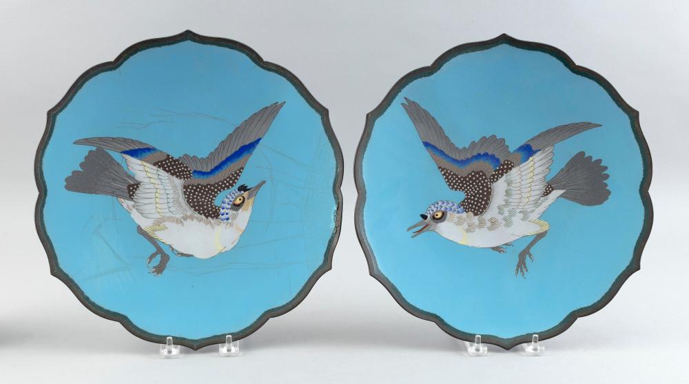 PAIR OF JAPANESE CLOISONNÉ ENAMEL