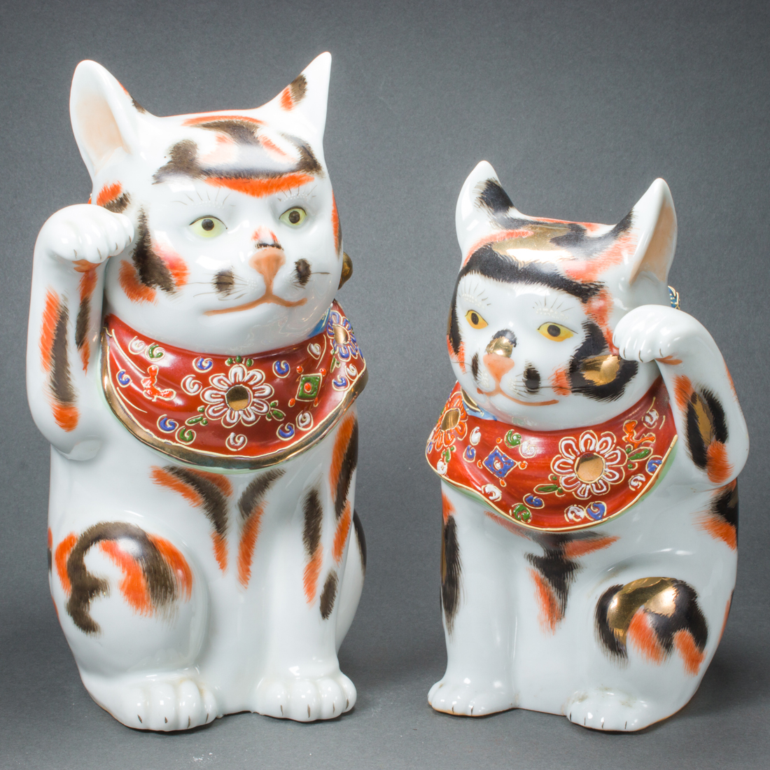 PAIR OF JAPANESE KUTANI PORCELAIN