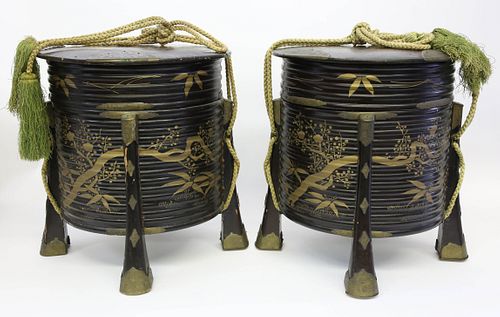 PAIR OF JAPANESE LACQUERED HOKKAI