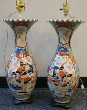 PAIR OF JAPANESE POLYCHROME DE